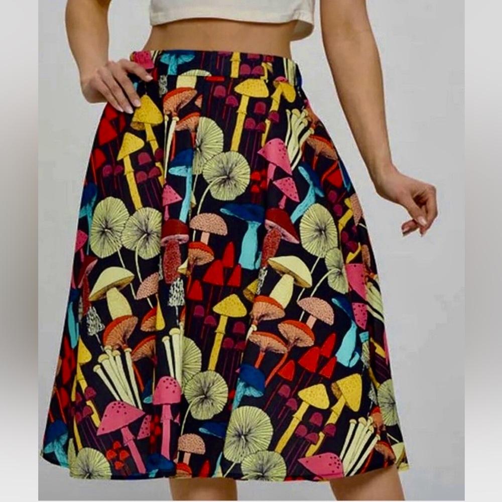 NWT LA Soul Mushroom Print Midi Skirt Sz M Retro Colorful Boho Hippie Sold Out